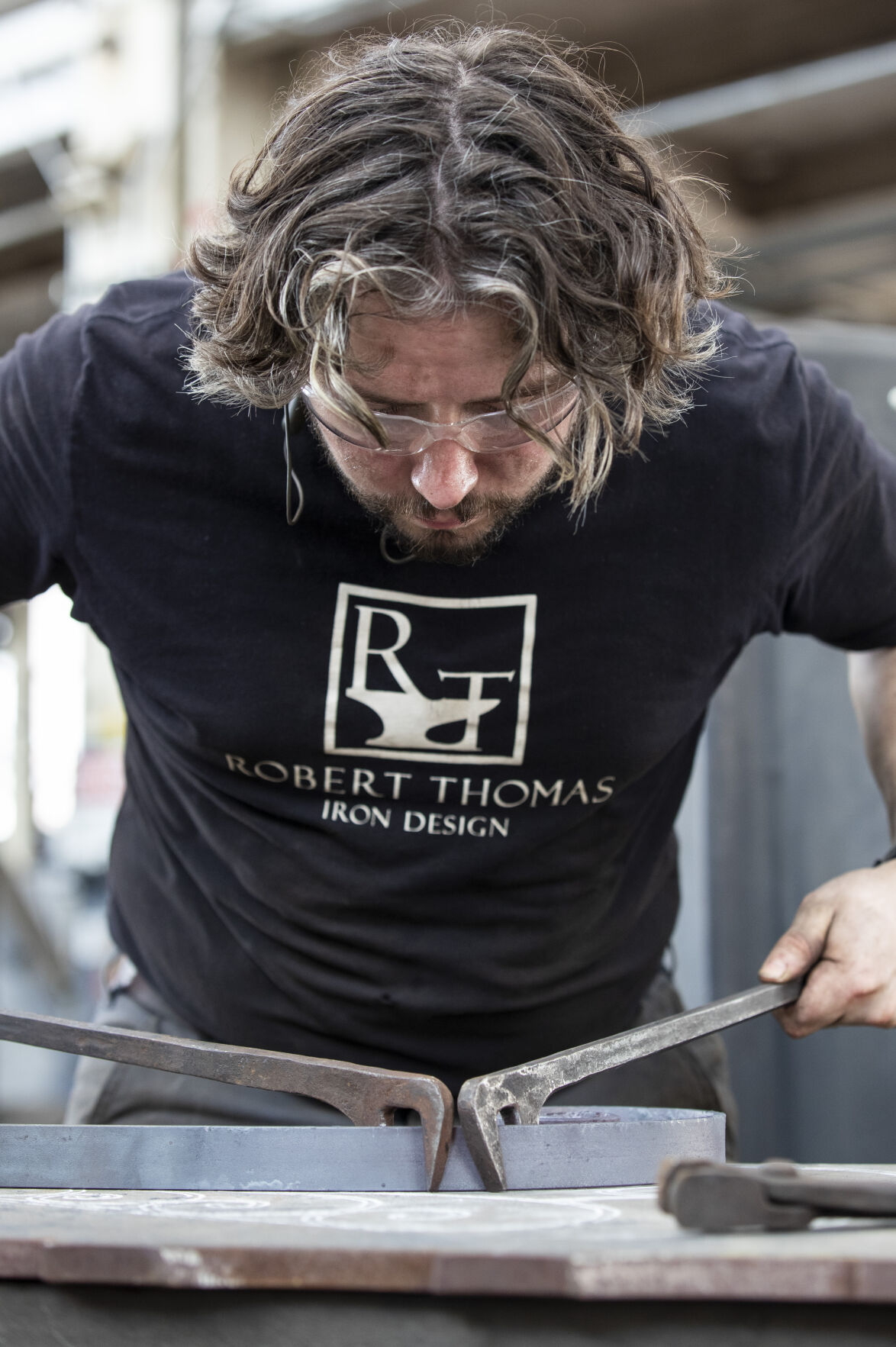 Robert Thomas Iron Design_007.JPG
